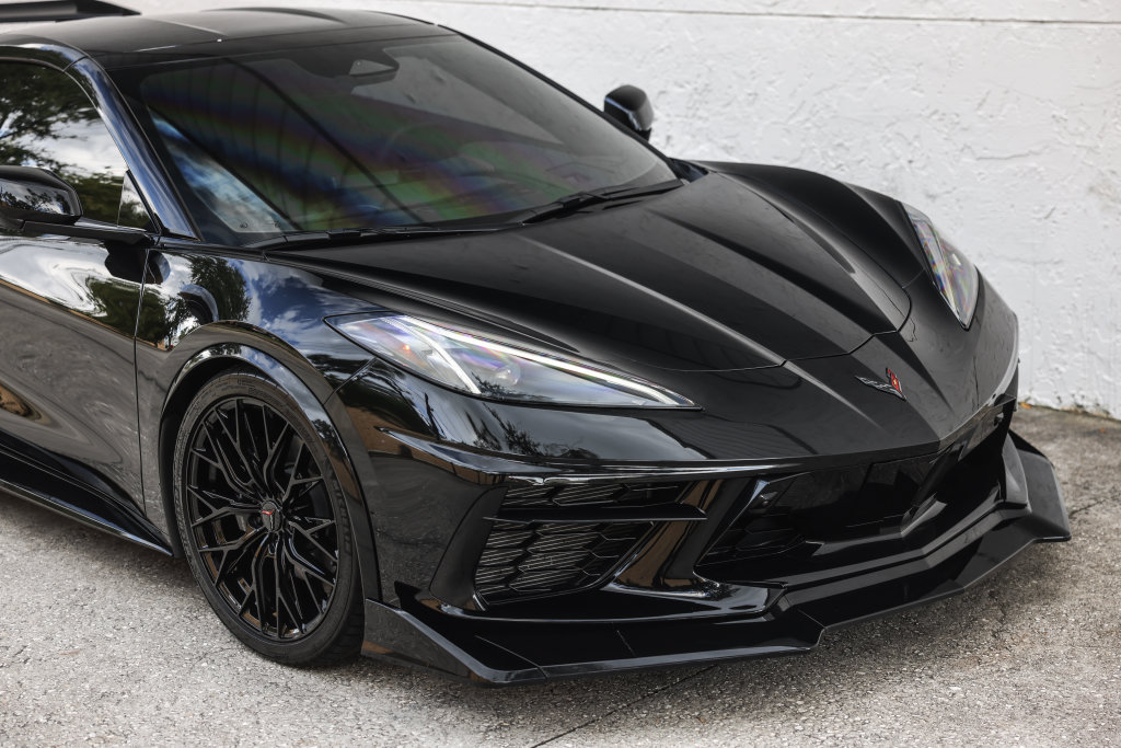 Used 2025 Chevrolet Corvette Stingray Preferred Cpe RWD image 5