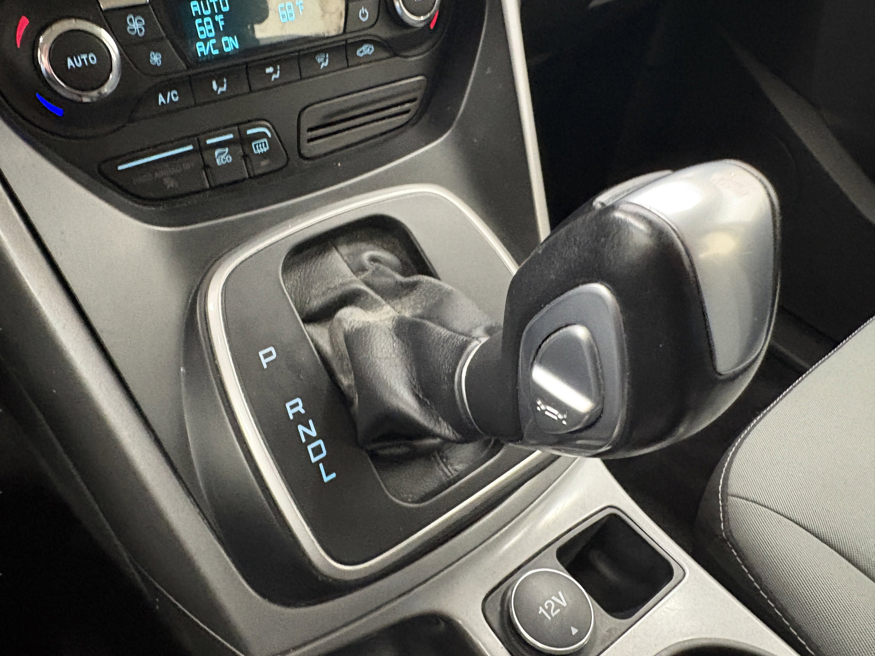 Used 2016 Ford C-MAX SE image 17