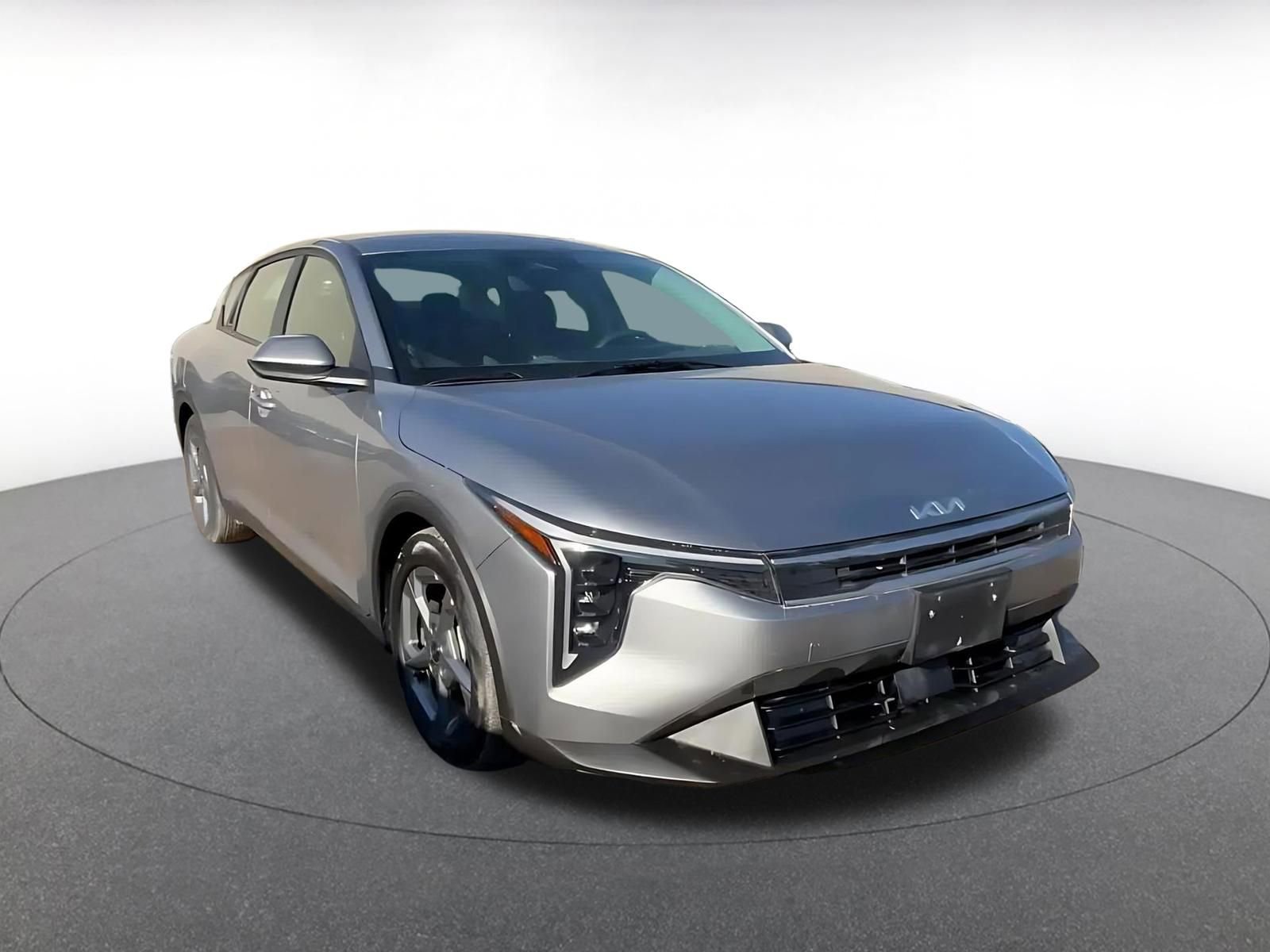 Used 2025 Kia K4 FWD image 3