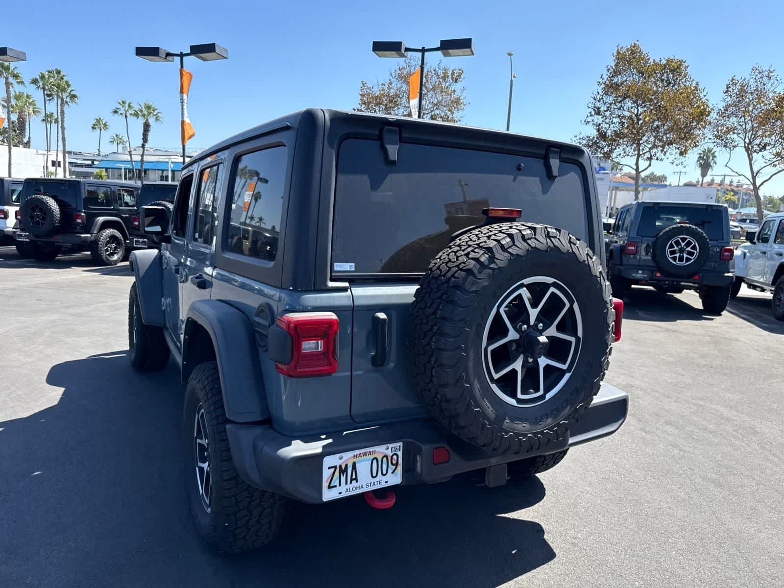 Used 2024 Jeep Wrangler Unlimited Rubicon AWD/4WD image 20