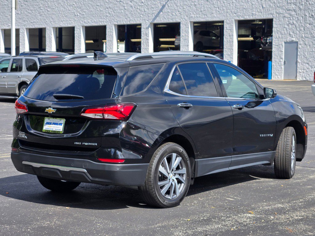 Used 2022 Chevrolet Equinox Premier image 11