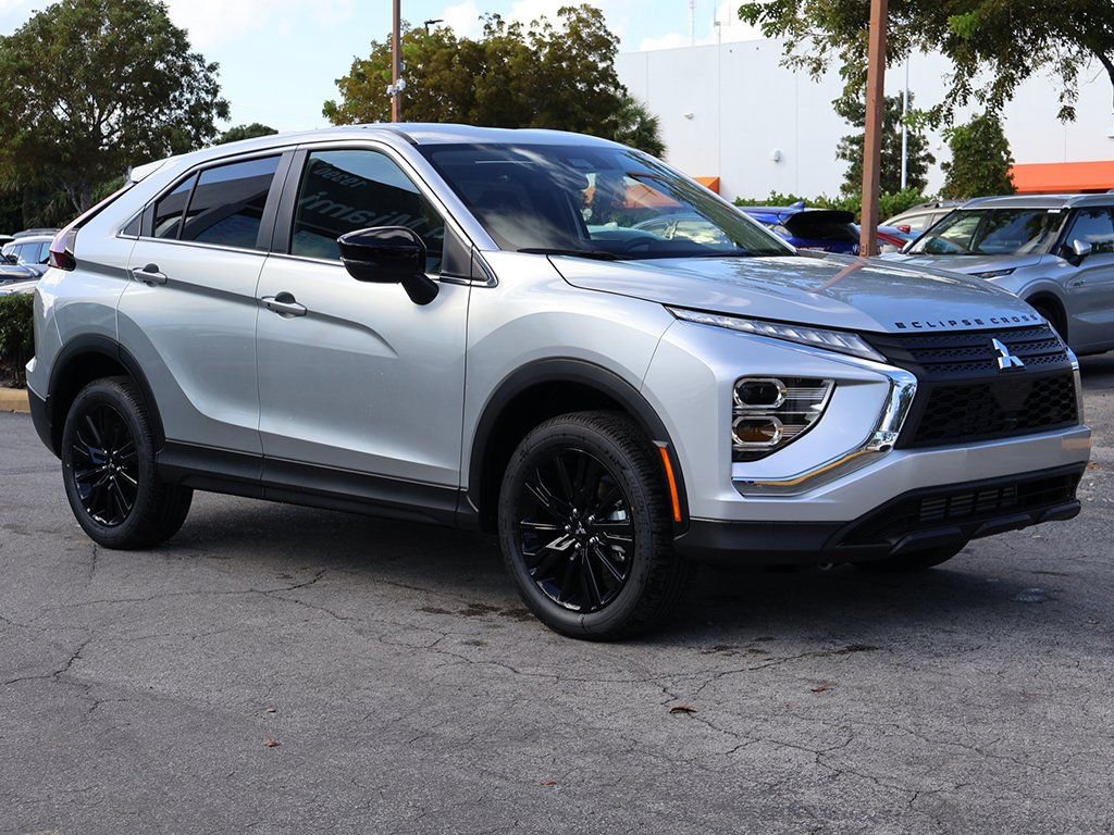 New 2026 Mitsubishi Eclipse Cross LE image 2