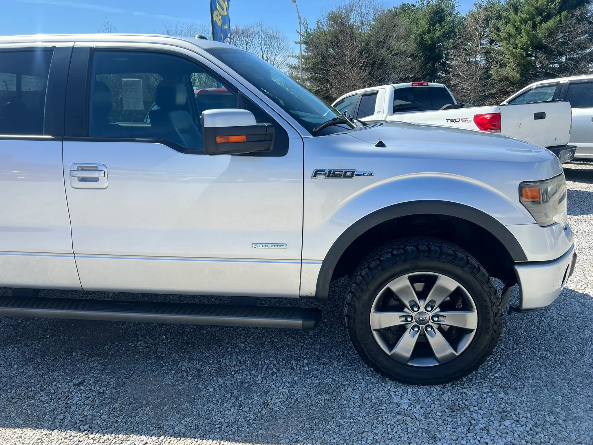 Used 2014 Ford F150 FX4 w/ Equipment Group 402A Luxury image 10