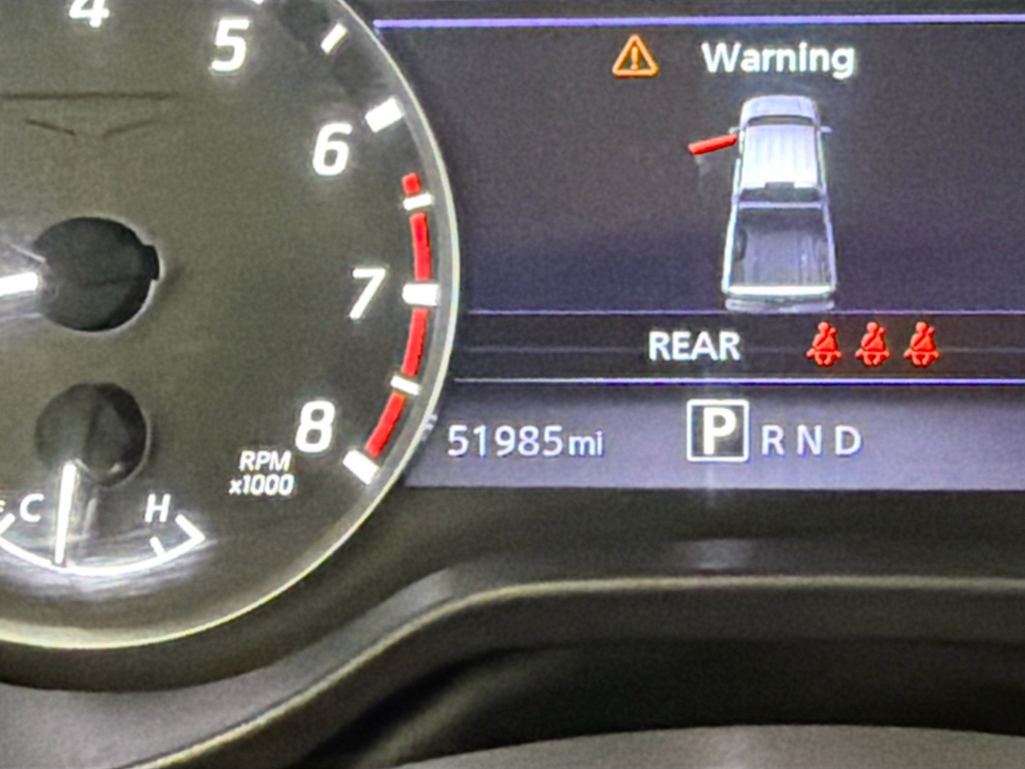 Used 2023 Nissan Titan SV image 8