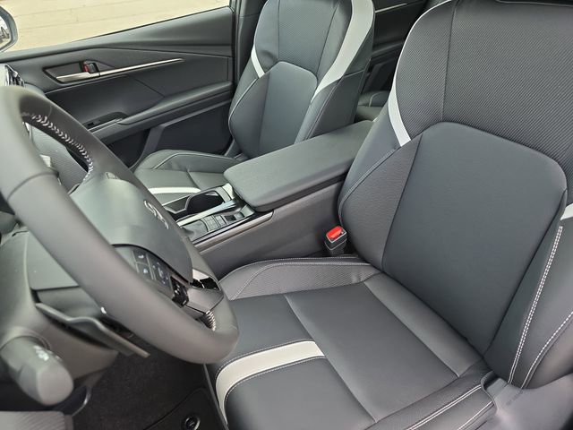 New 2026 Toyota Camry SE AWD/4WD image 14