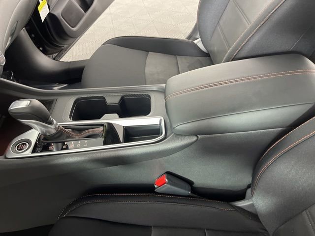 New 2025 Nissan Sentra SR w/ Midnight Edition image 26