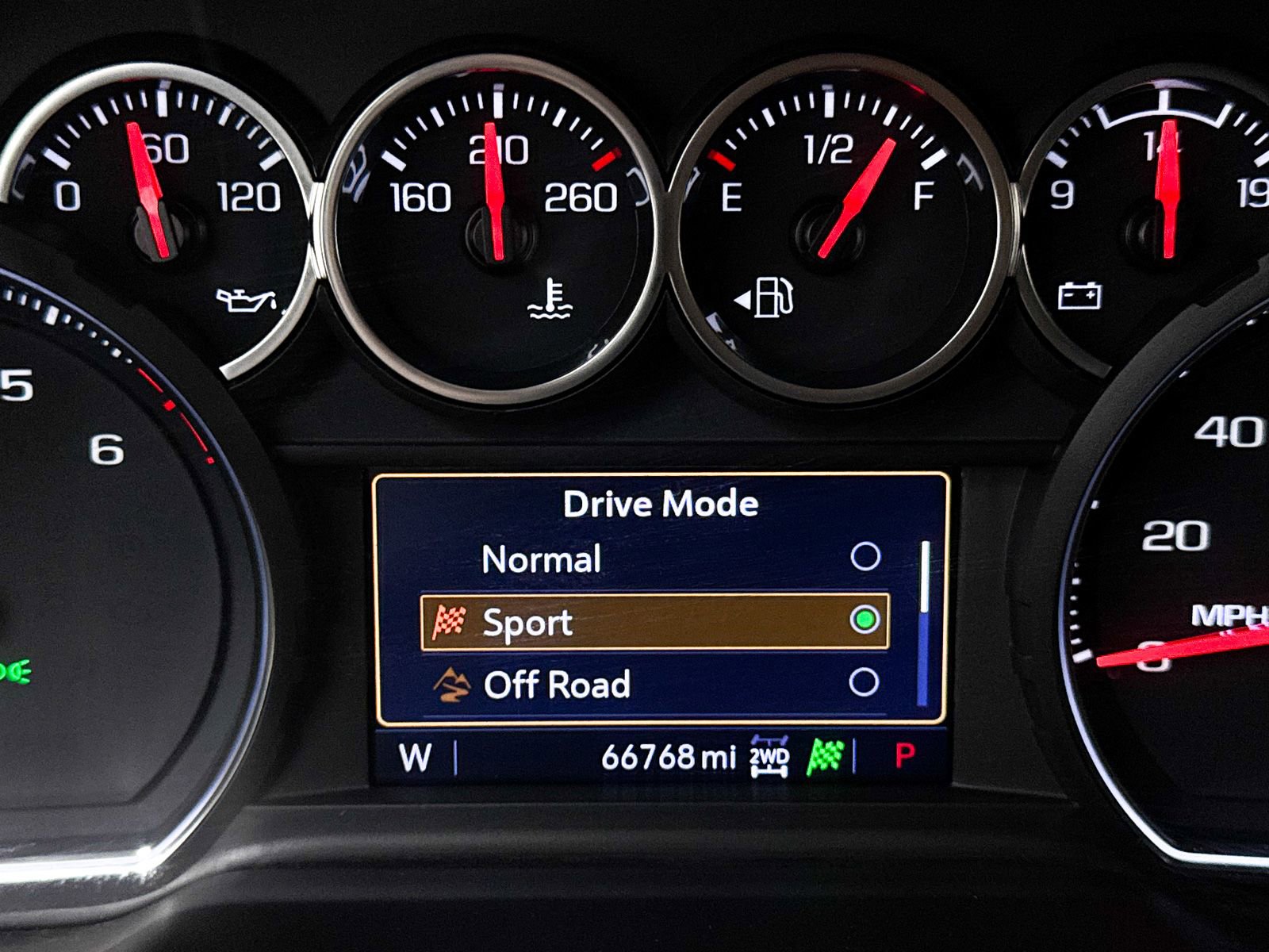 Used 2021 Chevrolet Tahoe LT AWD/4WD image 7