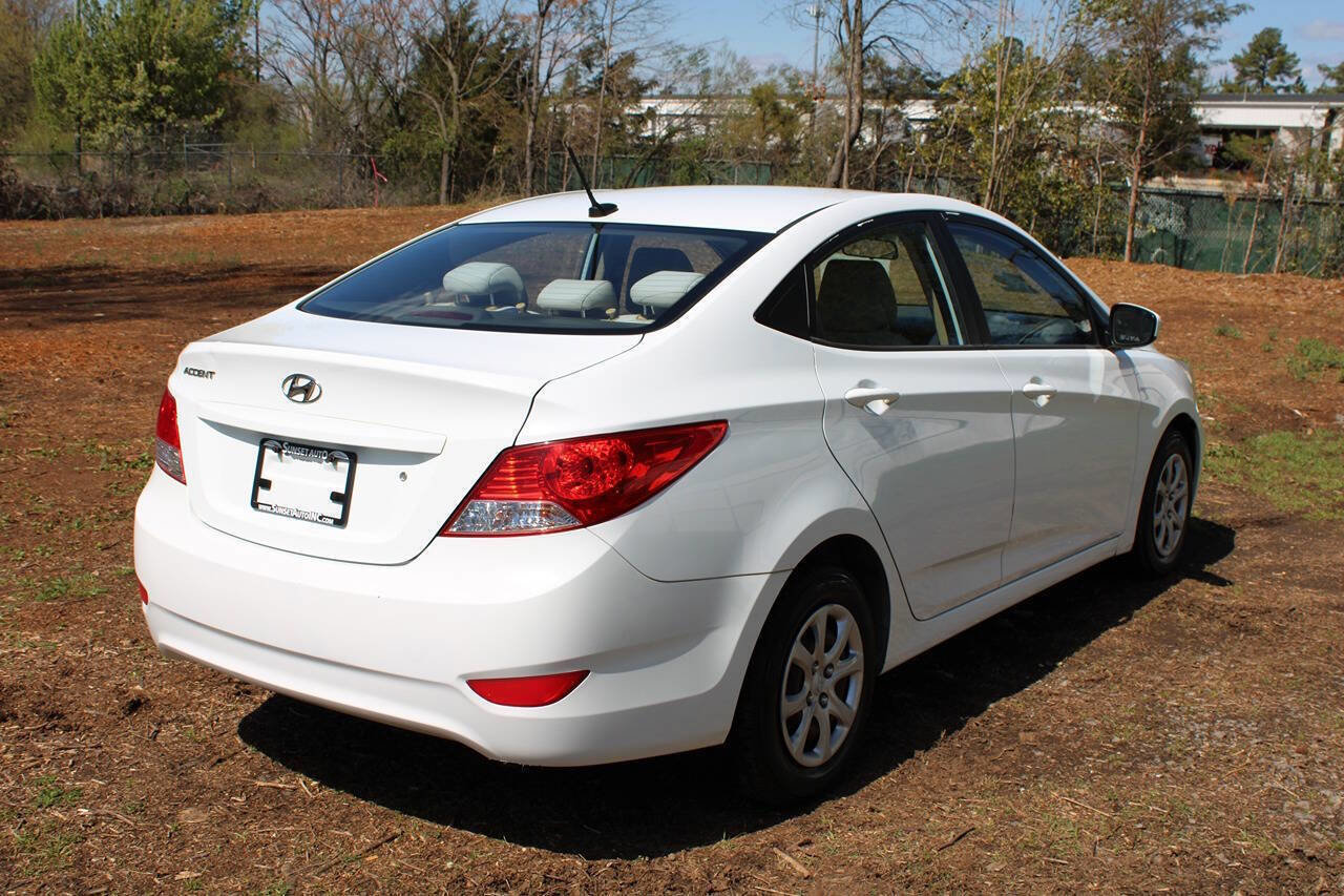 Used 2013 Hyundai Accent GLS image 7