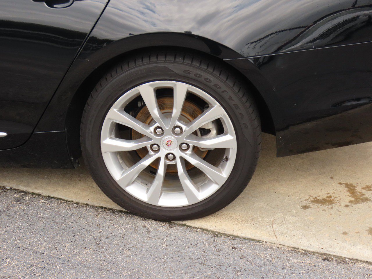 Used 2015 Cadillac XTS Luxury AWD/4WD image 17