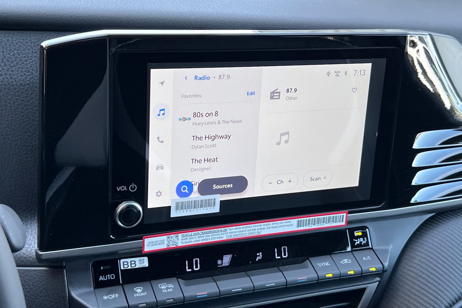New 2026 Toyota Camry SE FWD image 19