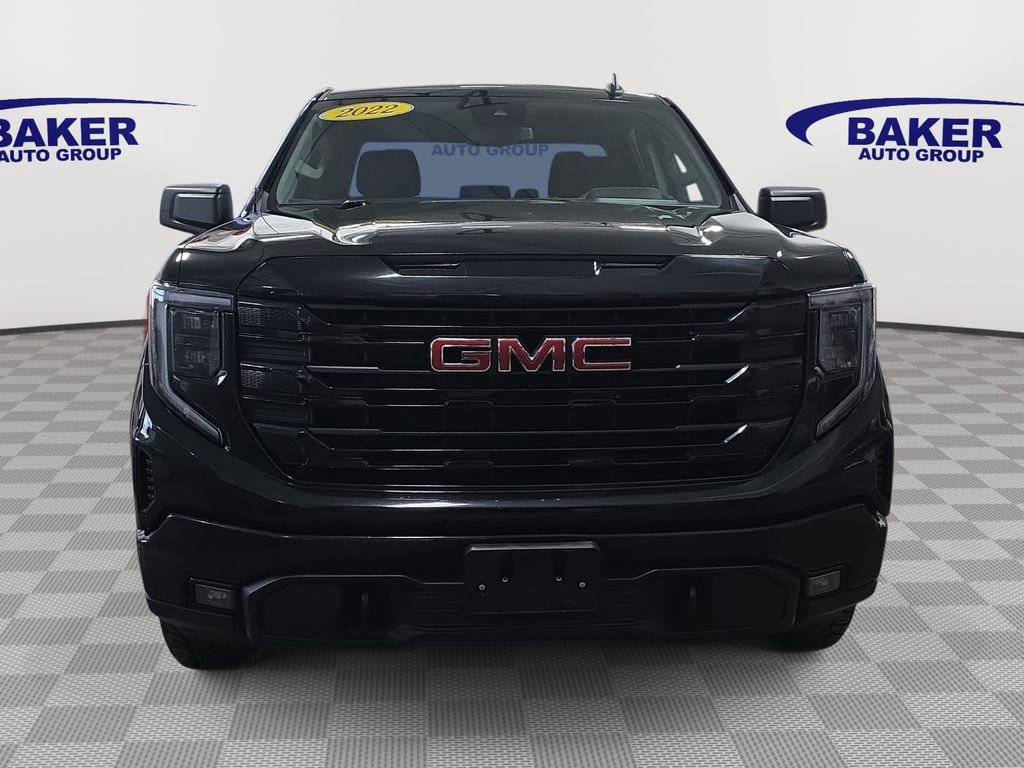 Used 2022 GMC Sierra 1500 Elevation image 2