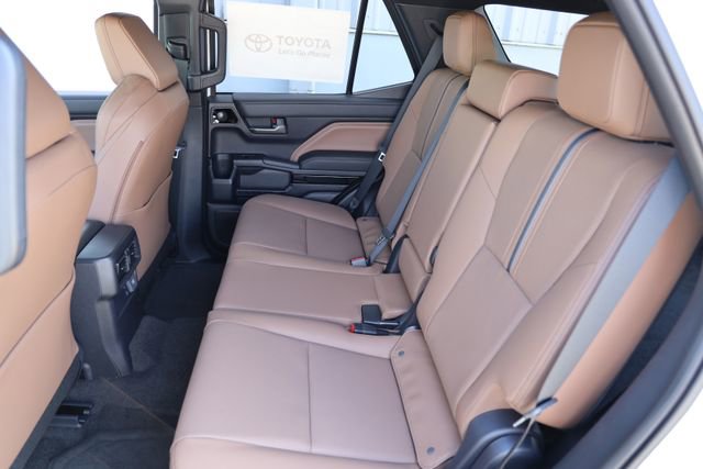 New 2026 Toyota 4Runner Limited image 14