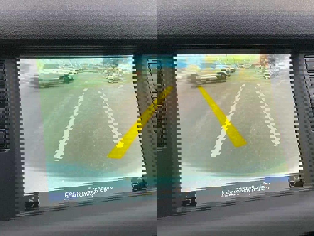 Used 2019 Land Rover Discovery Sport HSE image 23