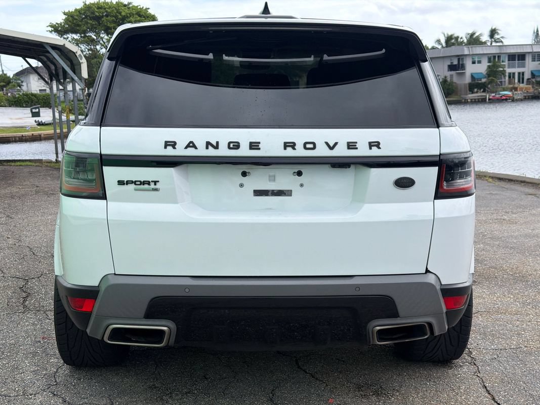 Used 2019 Land Rover Range Rover Sport SE AWD/4WD image 4