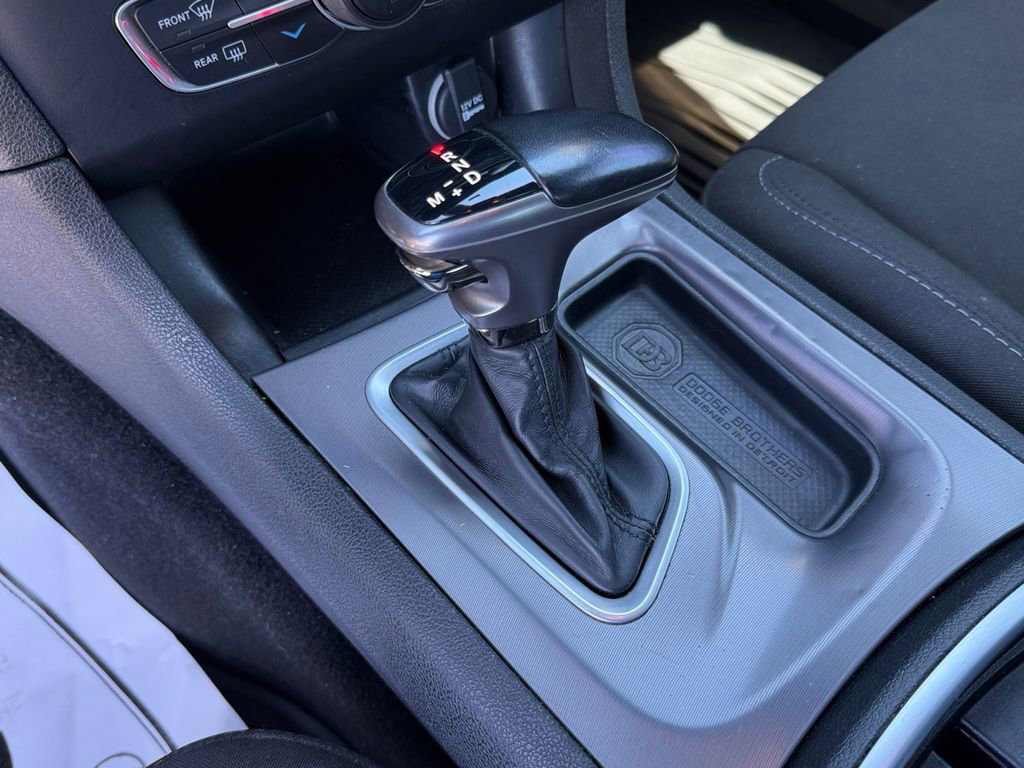 Used 2020 Dodge Charger GT image 28