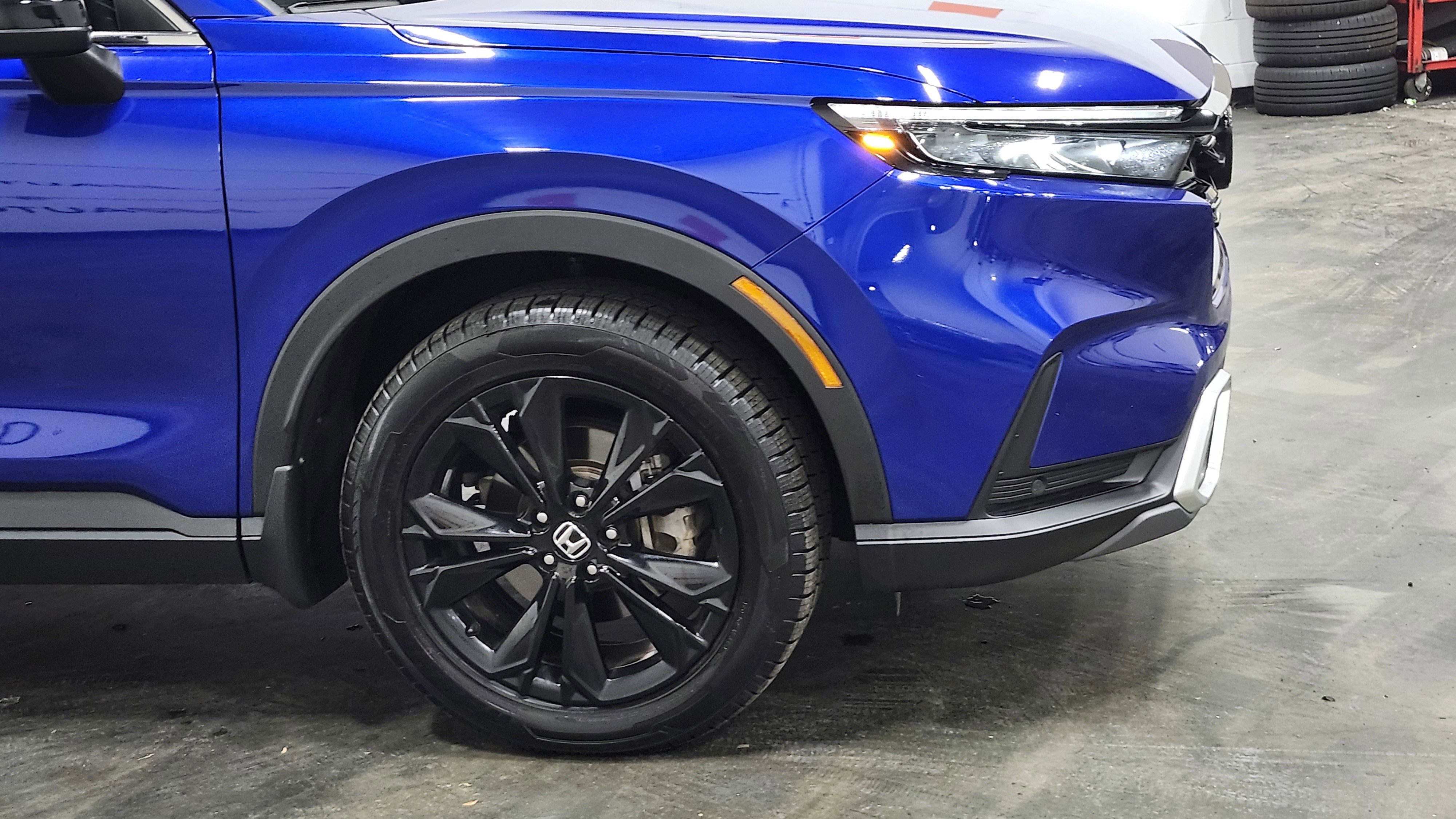 Used 2023 Honda CR-V Sport Touring image 11