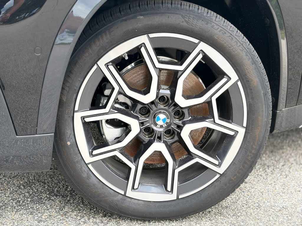 New 2026 BMW X1 xDrive28i w/ Technology Package AWD/4WD image 2