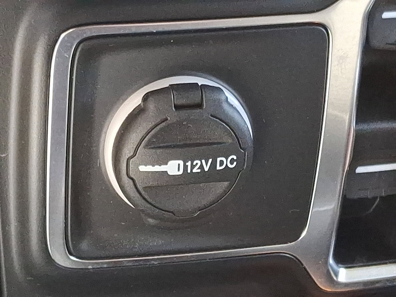 Certified 2022 Jeep Wrangler Unlimited Sport AWD/4WD image 25