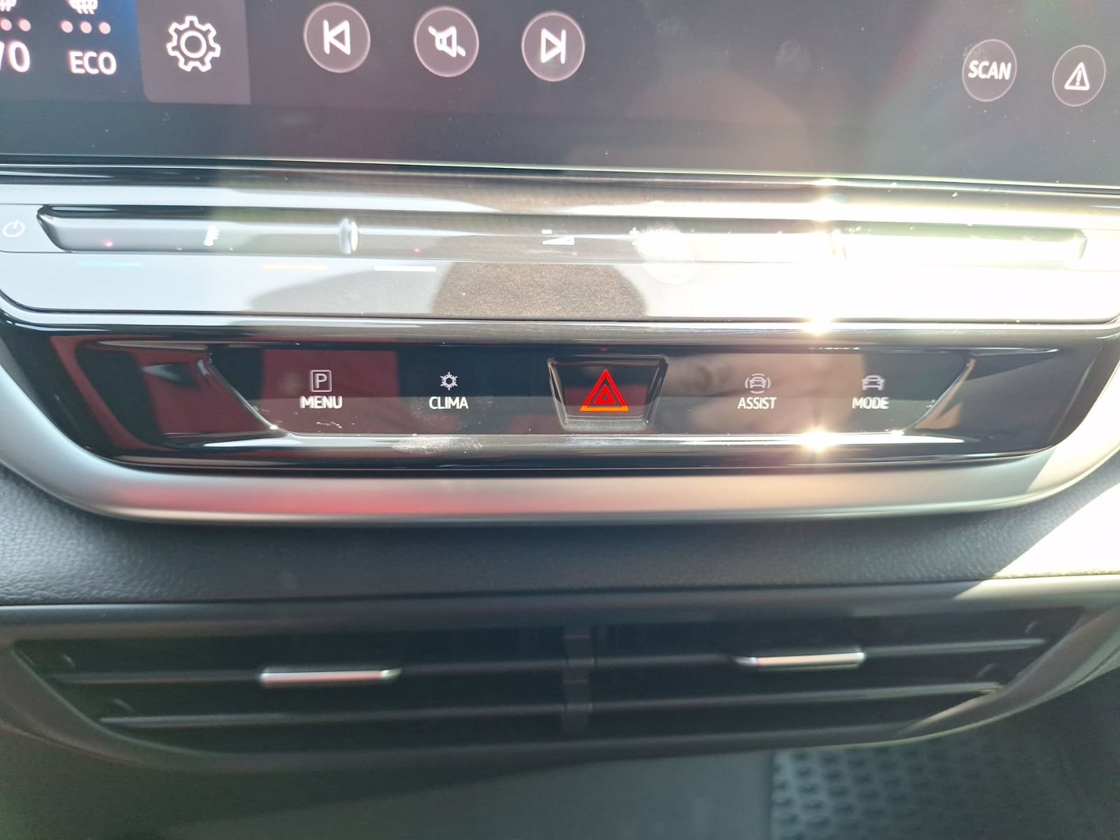 Used 2022 Volkswagen ID.4 Pro S AWD/4WD image 26