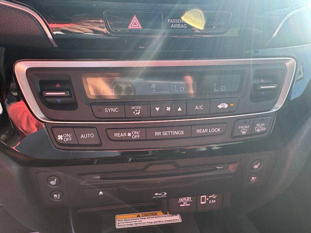 Used 2022 Honda Pilot Black Edition image 19