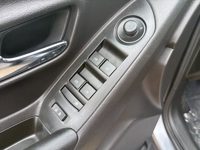 Used 2020 Chevrolet Trax LS w/ Tint and Cruise Package image 10