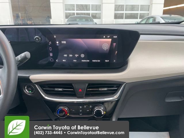 Used 2024 Buick Encore GX Sport Touring image 11