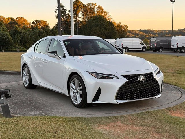 Used 2024 Lexus IS 300 w/ Comfort Package RWD image 9