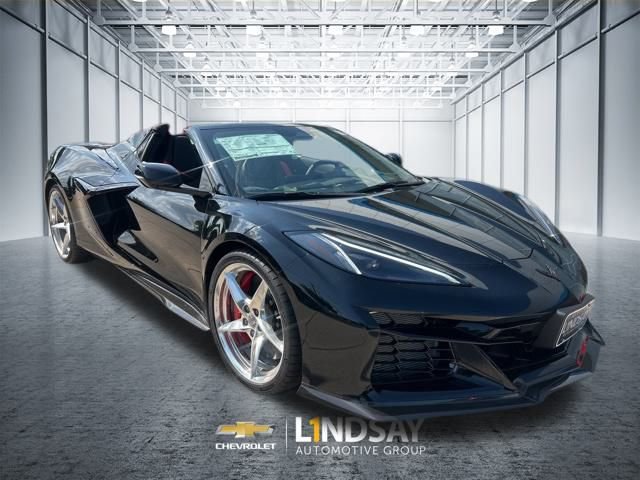 New 2025 Chevrolet Corvette E-Ray image 3