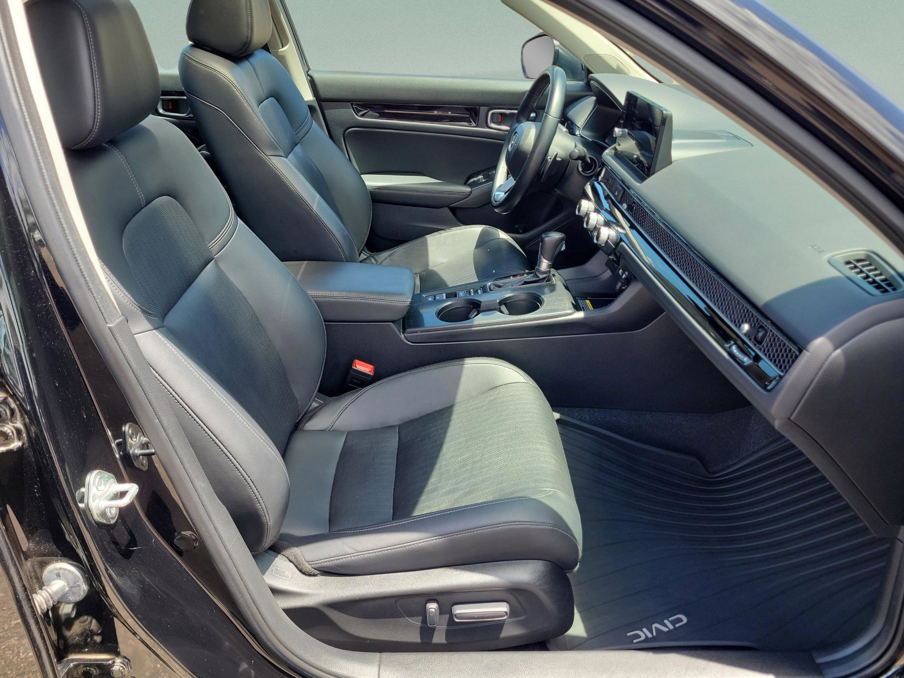 Used 2022 Honda Civic Touring image 24