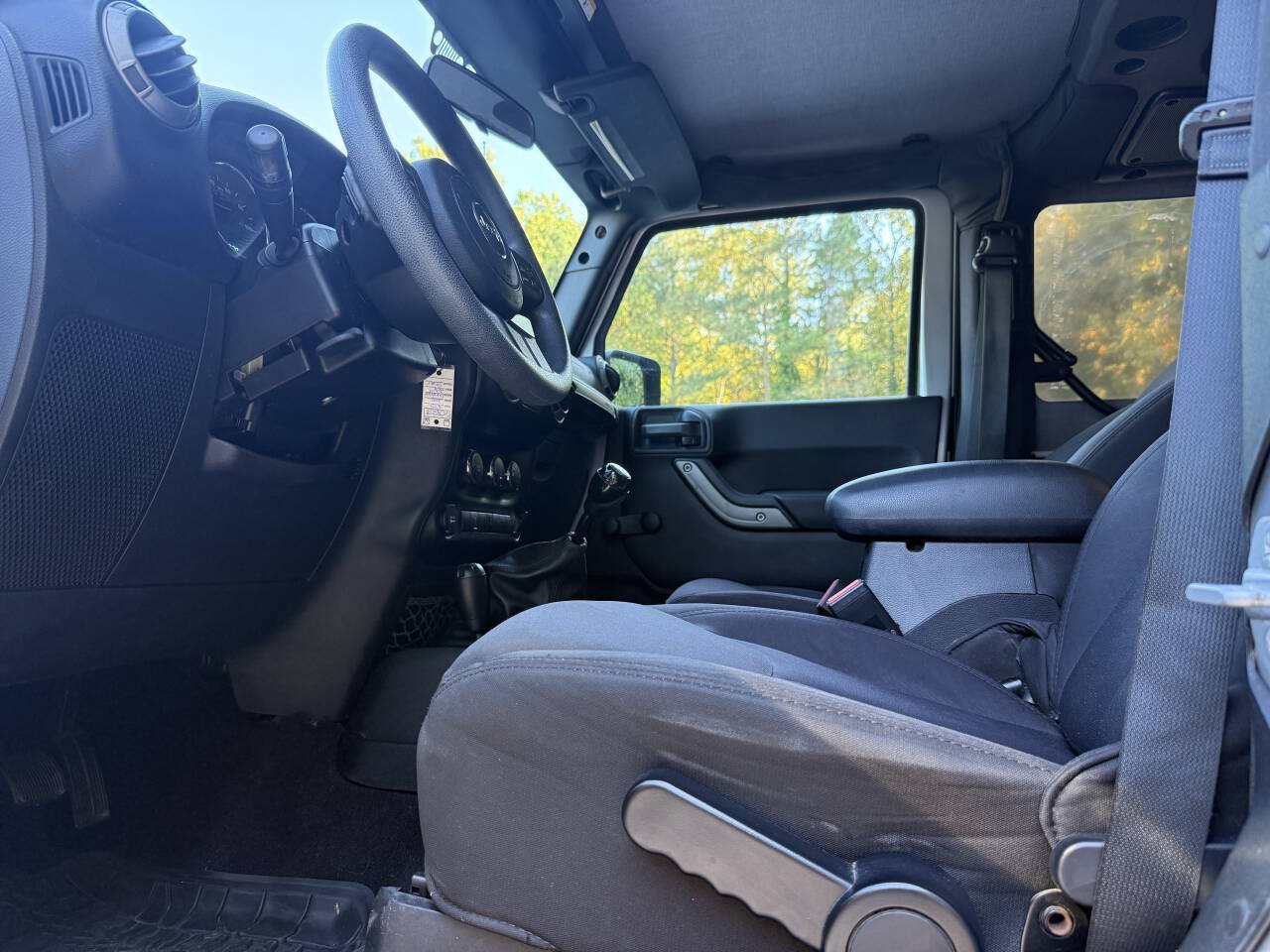Used 2015 Jeep Wrangler Sport AWD/4WD image 23