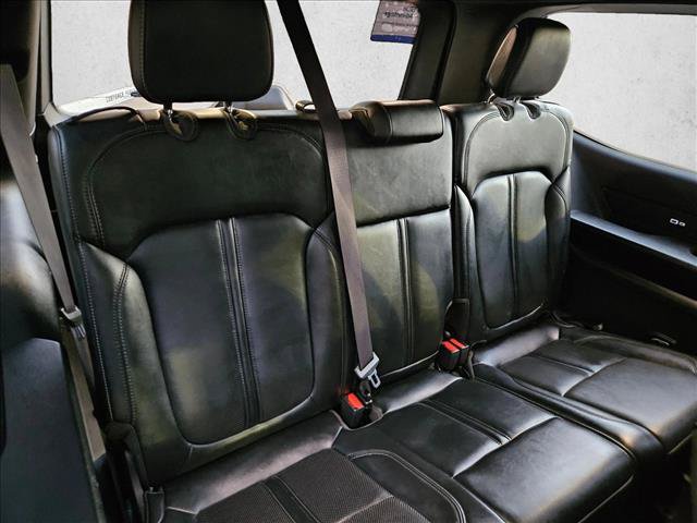 Used 2022 Jeep Wagoneer Series II AWD/4WD image 15