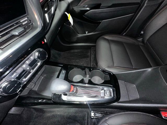 Used 2024 Chevrolet Trax RS w/ Driver Confidence Package image 28