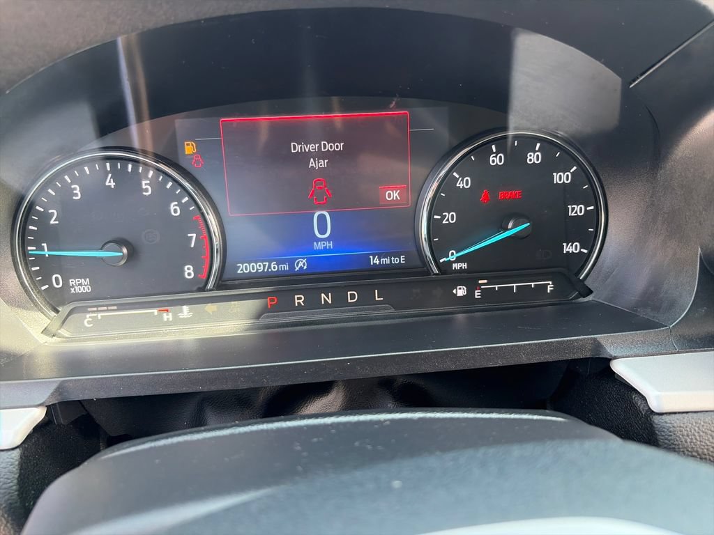 Used 2024 Ford Explorer XLT w/ Equipment Group 202A AWD/4WD image 18