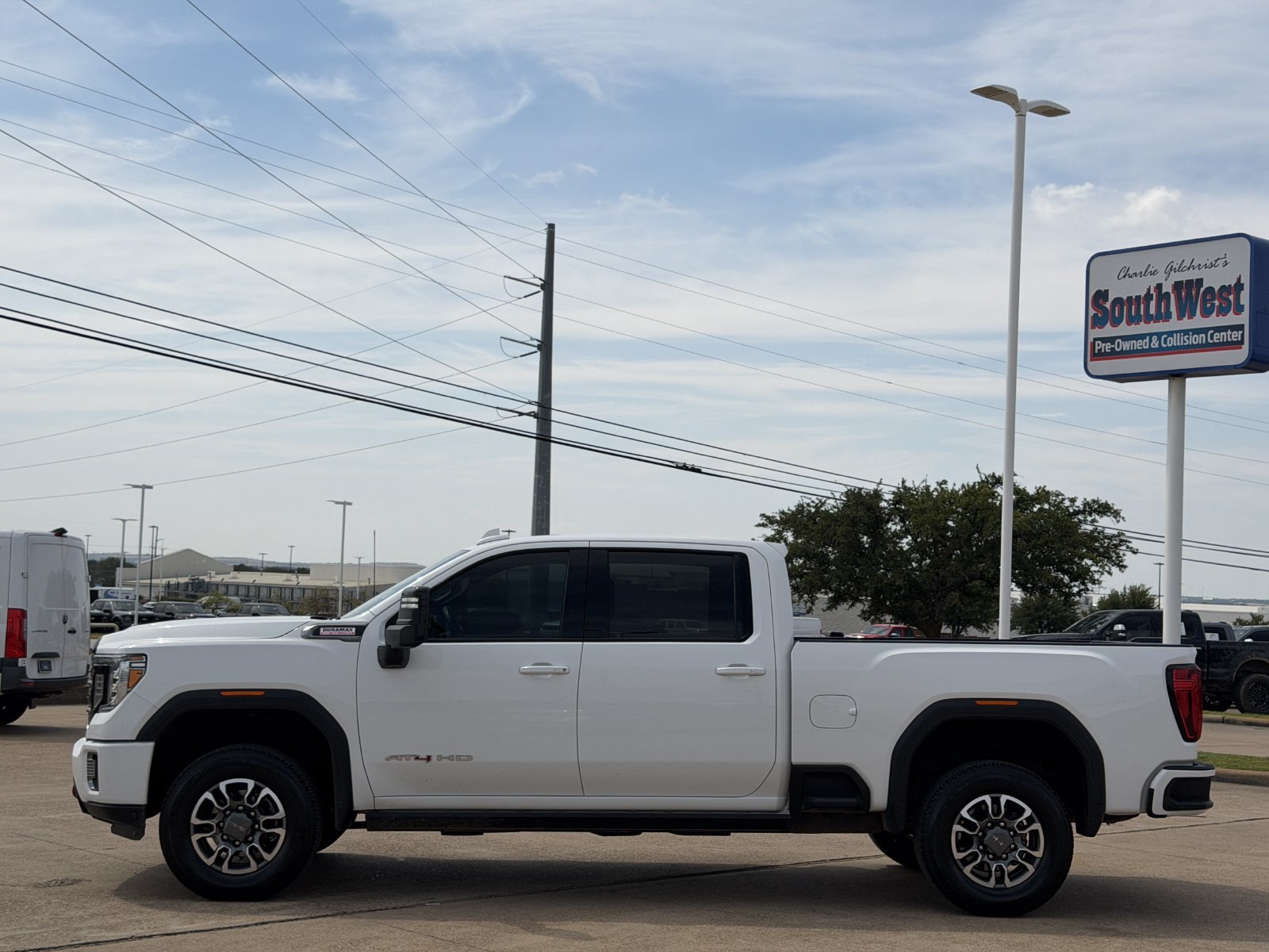 Used 2023 GMC Sierra 2500 AT4 w/ Gooseneck/5TH Wheel Package AWD/4WD image 7