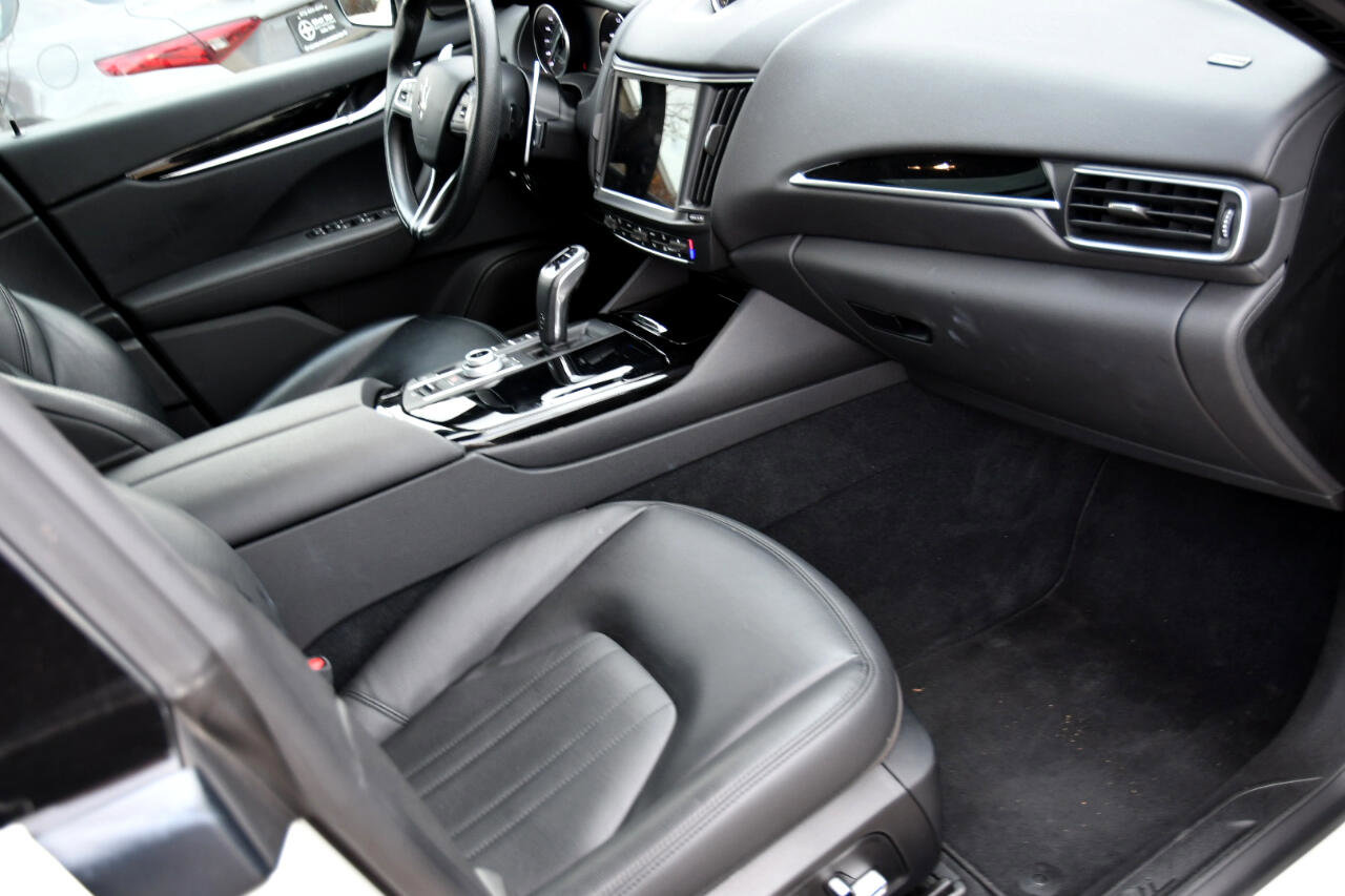 Used 2023 Maserati Levante Modena image 24