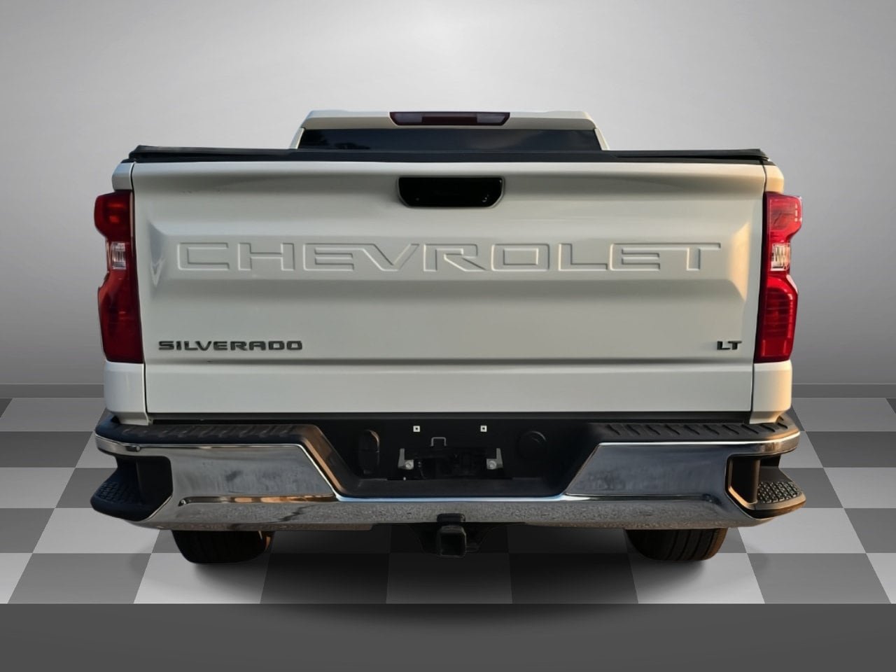 Certified 2024 Chevrolet Silverado 1500 LT AWD/4WD image 5