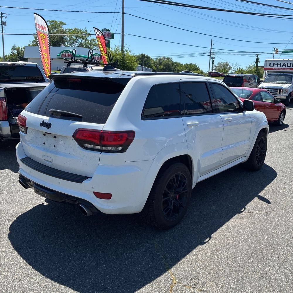 Used 2016 Jeep Grand Cherokee SRT w/ Trailer Tow Group IV AWD/4WD image 3