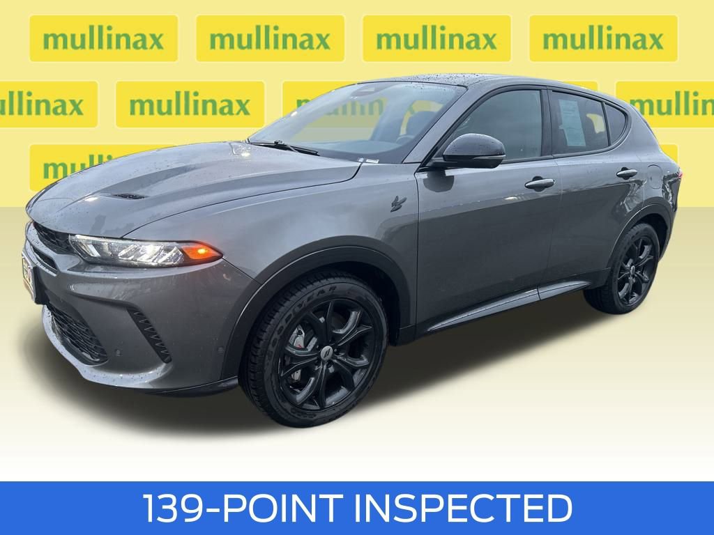 Used 2024 Dodge Hornet R/T Plus w/ Tech Pack Plus w/o Parking image 15