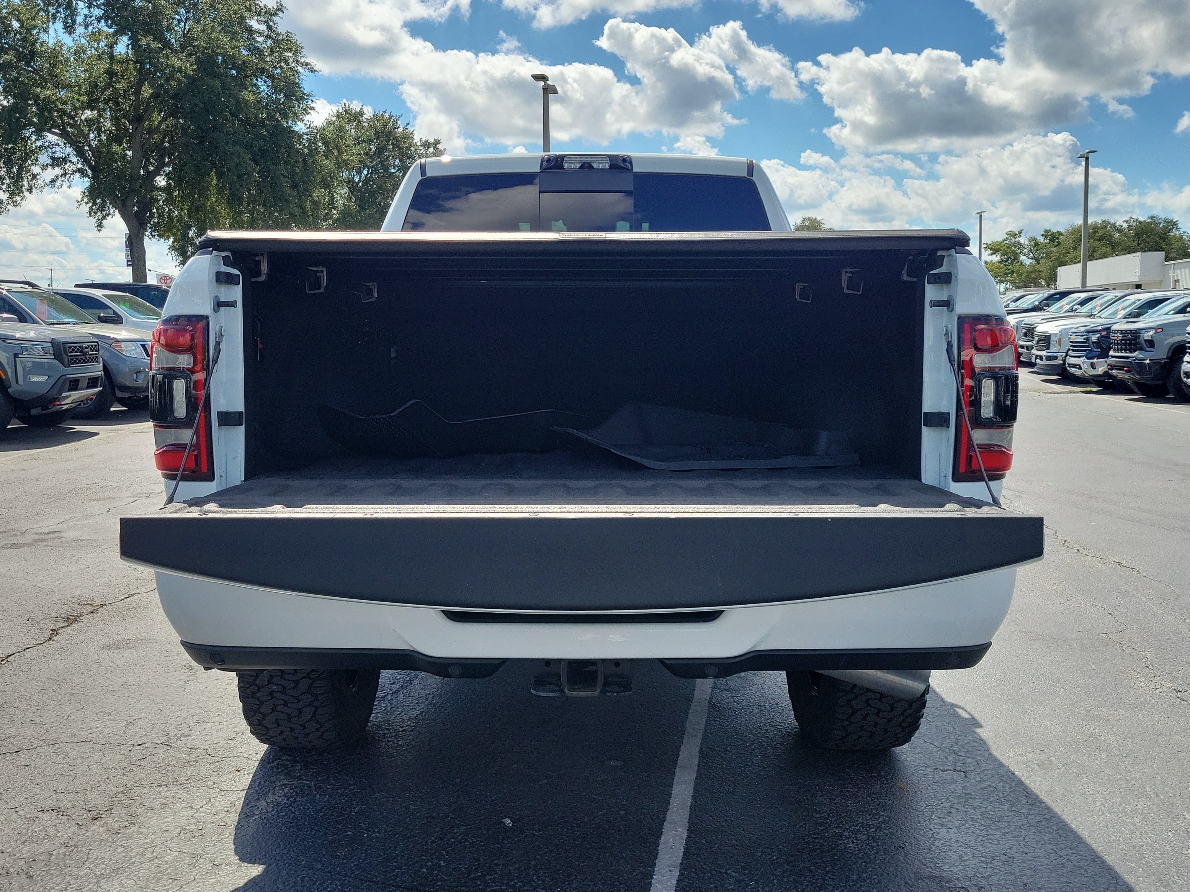 Used 2024 RAM 2500 Limited AWD/4WD image 10
