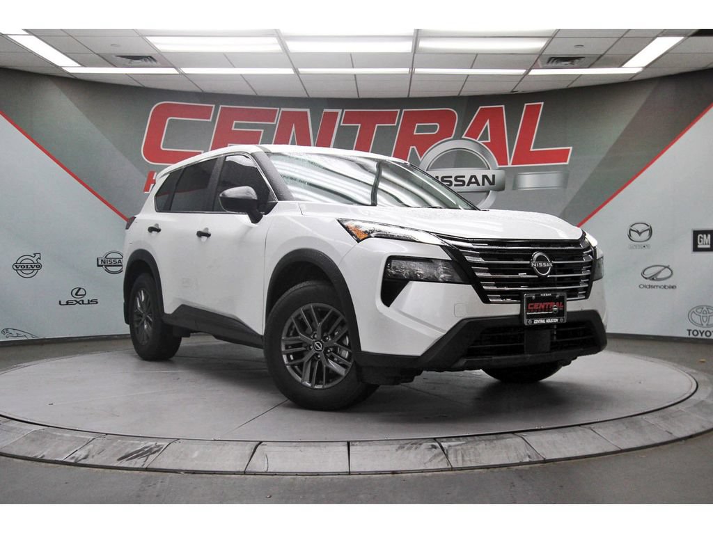 Used 2025 Nissan Rogue S