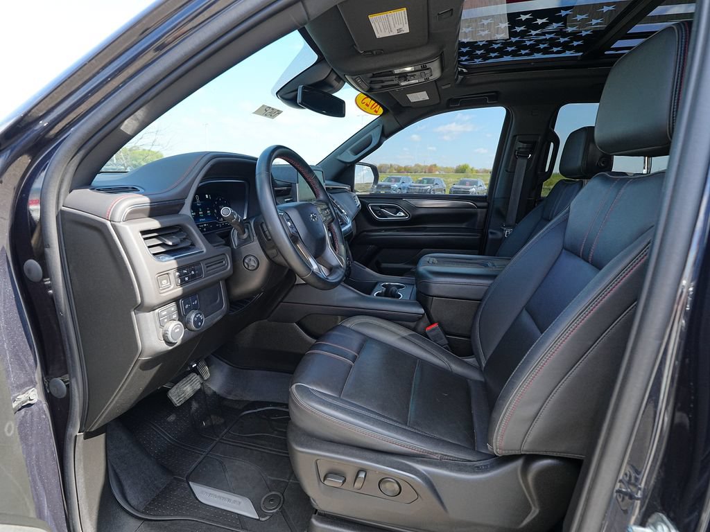 Used 2023 Chevrolet Tahoe RST w/ Luxury Package AWD/4WD image 16