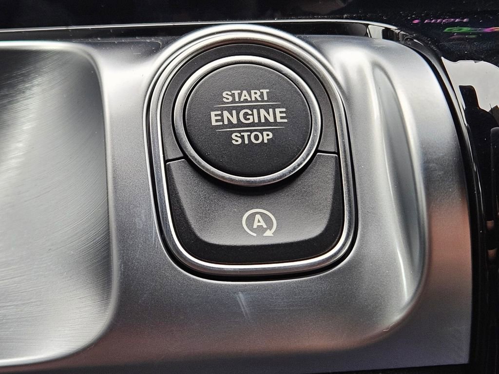 New 2026 Mercedes-Benz GLB 250 4MATIC image 23