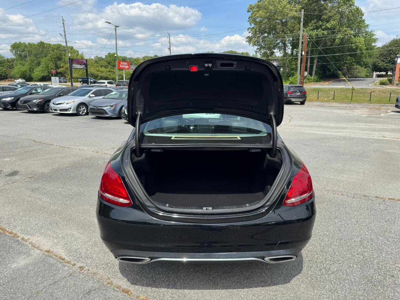Used 2015 Mercedes-Benz C 300 4MATIC Sedan image 29