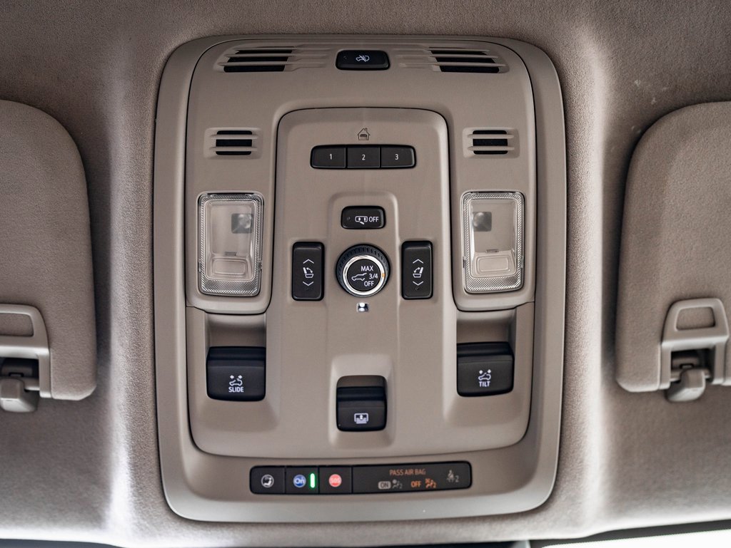 Used 2023 Cadillac Escalade Premium Luxury Platinum image 43