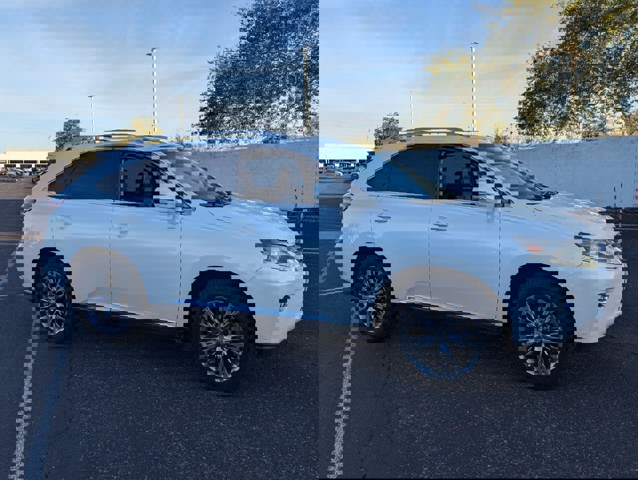 Used 2013 Lexus RX 450h AWD image 8