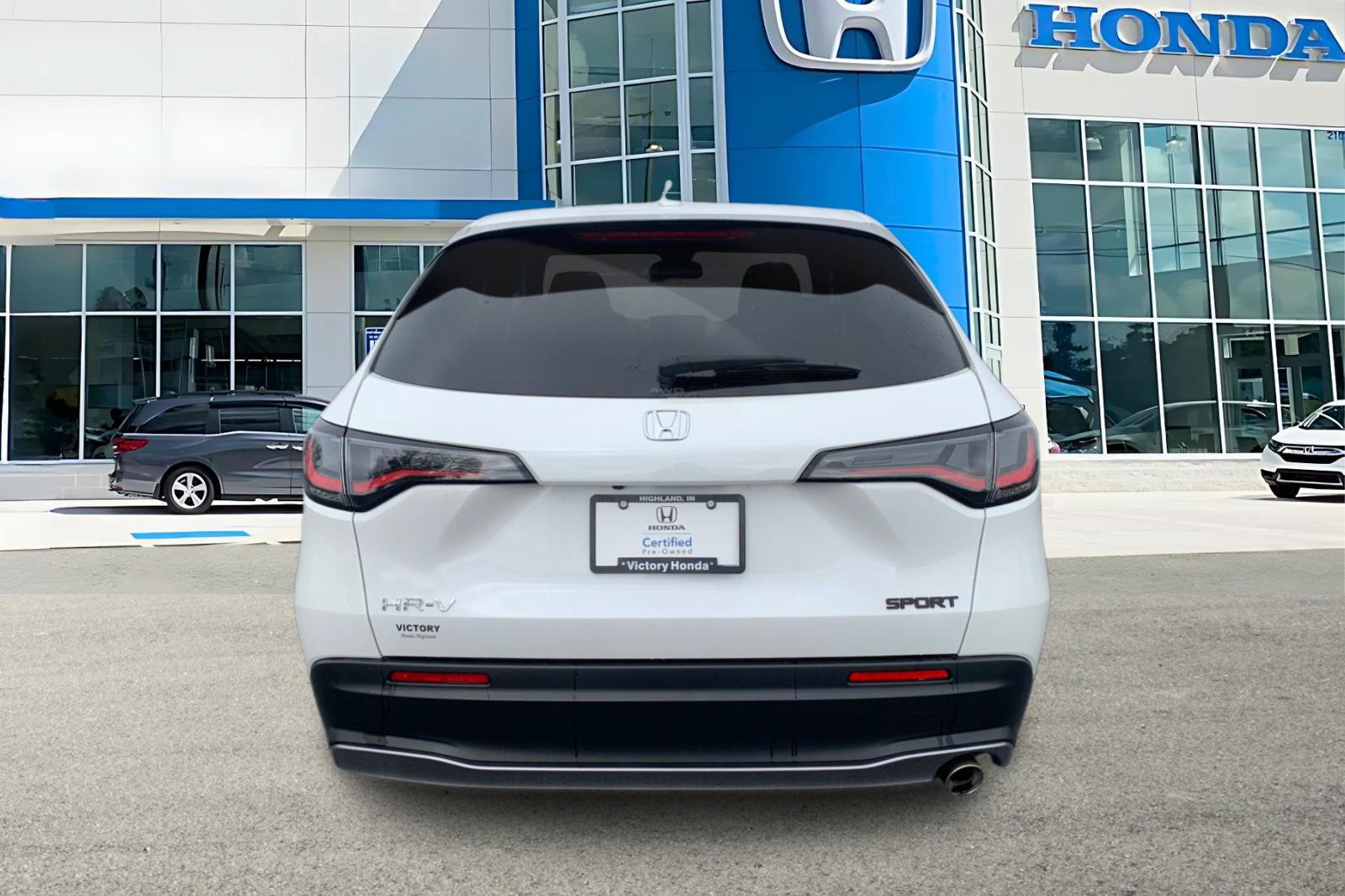 Used 2025 Honda HR-V Sport image 4