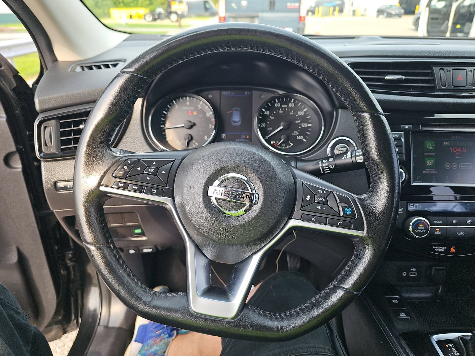Used 2019 Nissan Rogue Sport SL FWD image 8