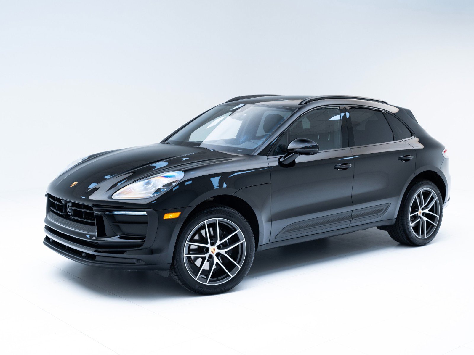 Certified 2025 Porsche Macan