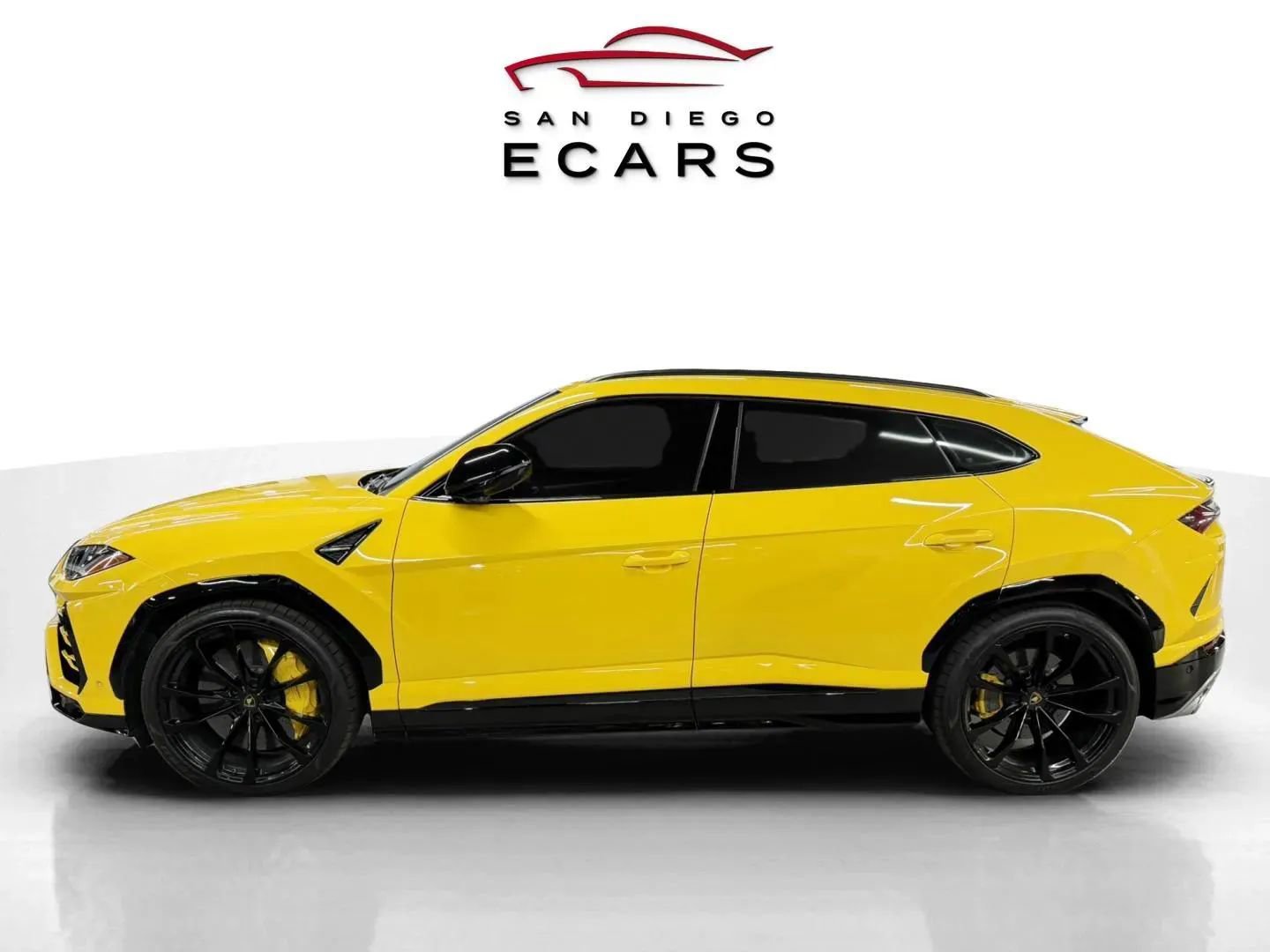 Used 2020 Lamborghini Urus image 8