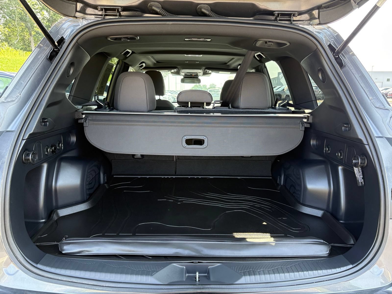 Certified 2026 Subaru Forester Premium w/ Base/Premium Package AWD/4WD image 12